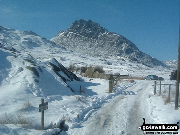 Tryfan from nr Glan Dena, Nant y Benglog