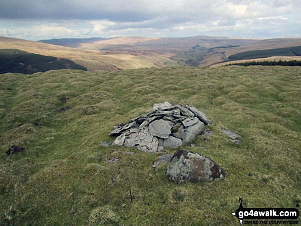 Snaizwold Fell summit cairn