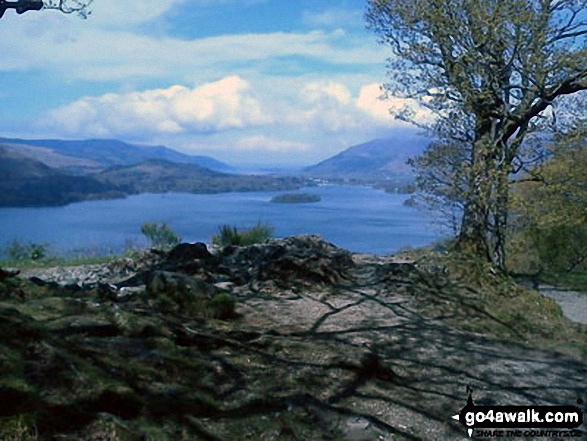 Walk c203 Ashness Bridge, Surprise View, Watendlath, Rosthwaite and The River Derwent from Barrow Bay - Derwent Water and Keswick from Surprise View