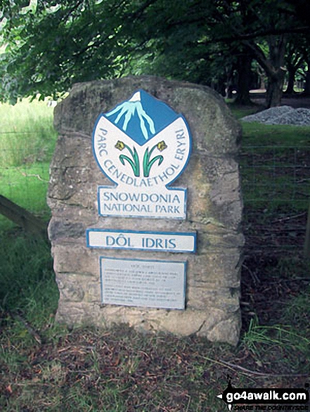 Walk gw103 Cadair Idris (Penygadair), Cyfrwy and Gau Graig via The Minffordd Path - Snowdonia Nationa Park sign in Minffordd