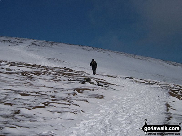 Walk c170 Blencathra or Saddleback via Hall's Fell Ridge from Threlkeld - Blencathra or Saddleback (Hallsfell Top) in the Snow