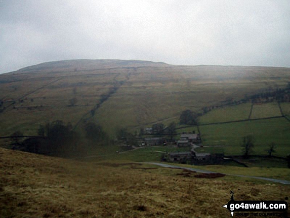 Walk Birks Fell walking UK Mountains in The Southern Dales Area The Yorkshire Dales National Park North Yorkshire, England