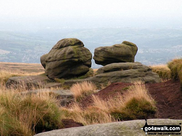 Walk d122 Bleaklow Head (Bleaklow Hill) and Higher Shelf Stones from the Snake Pass - The Wain Stones near Bleaklow Head (Bleaklow Hill)