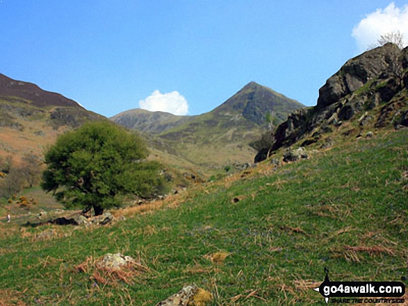 Wandope (left), Whiteless Pike and Rannerdale Knotts (right) from above Hause Point, Crummock Water