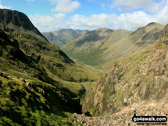 Walk c215 Scafell Pike from Seathwaite (Borrowdale) - Looking down Greta Gill to Wasdale from Great End with Red Pike (Wasdale), Little Scoat Fell, Kirk Fell and Great Gable beyond