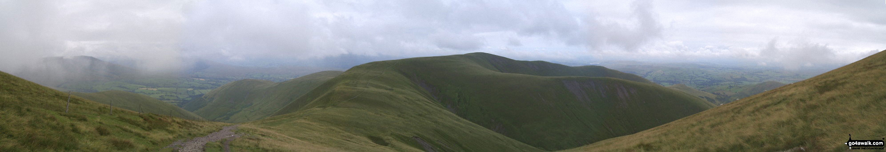 Walk c180 The Howgills from Low Carlingill Bridge - *Arant Haw from (just below) Calders summit