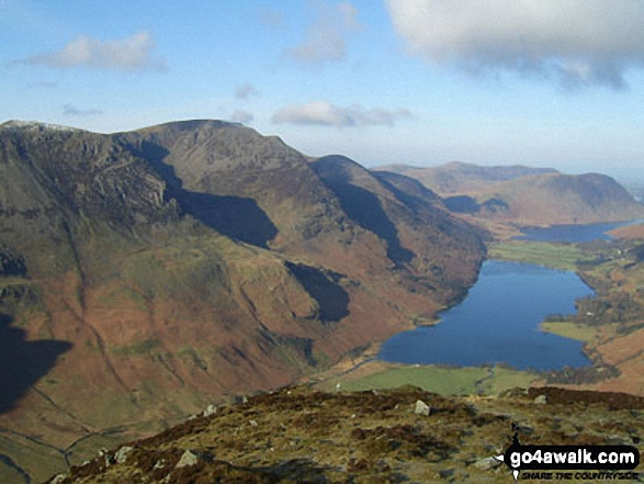 Walk c456 Fleetwith Pike, Hay Stacks, Brandreth and Grey Knotts from Honister Hause - The High Stile Ridge and Buttermere from Fleetwith Pike