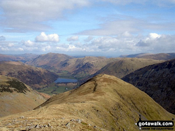 Walk c230 The Scandale Beck Horizon from Ambleside - Middle Dodd with Place Fell, Angletarn Peaks and Hartsop Dodd beyond Brothers Water in the valley below from Red Screes