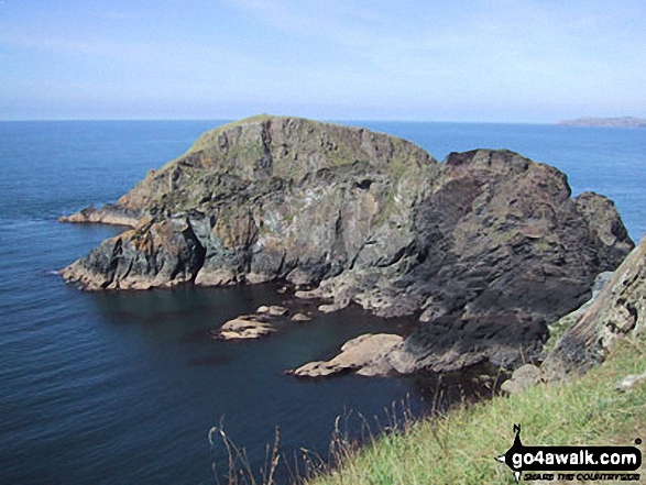 Walk pe128 Aber Rhigian from Newport - The Pembrokeshire Coast Path