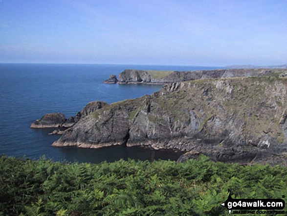 Walk pe128 Aber Rhigian from Newport - The Pembrokeshire Coast Path