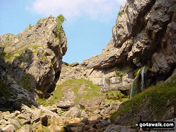 Walk ny122 Gordale Scar and Malham Cove via Shorkley Hill from Malham - Gordale Scar nr Malham Cove