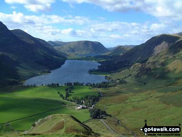 Walk c456 Fleetwith Pike, Hay Stacks, Brandreth and Grey Knotts from Honister Hause - Buttermere from Fleetwith Pike