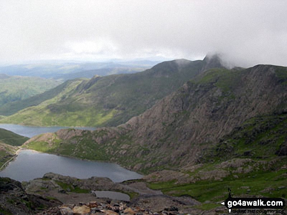 Walk gw136 The Snowdon (Yr Wyddfa) Horseshoe from Pen-y-Pass - Glaslyn, Llyn Llydaw and Y Lliwedd from the Miners' Track near the summit of Snowdon (Yr Wyddfa)