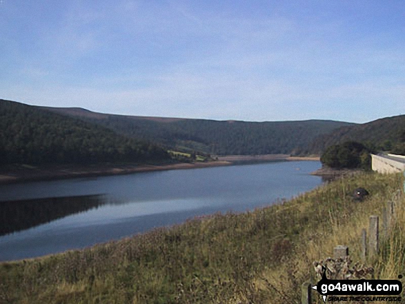 Walk d144 Winhill Pike (Win Hill) and Hope Cross from Yorkshire Bridge - Winhill Pike (Win Hill) from Ladybower Reservoir