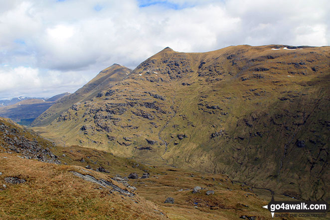 Ben More (The Crianlarich Hills), Stob Binnein and Stob Coire an Lochain from Beinn Tulaichean