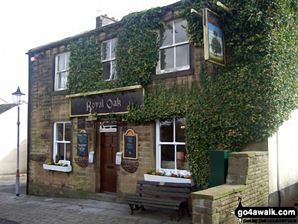 The Royal Oak, Upperthong