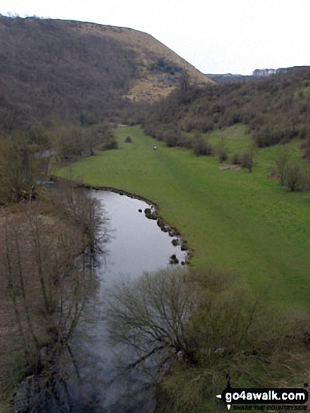 Walk d206 Monsal Dale and Ashford in the Water from Bakewell - The River Wye from the top of Monsal Head Viaduct