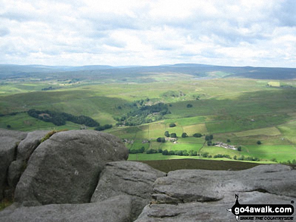 Walk ny121 Simon's Seat from Barden Bridge, Wharfedale - Looking North from Simon's Seat (Wharfedale)