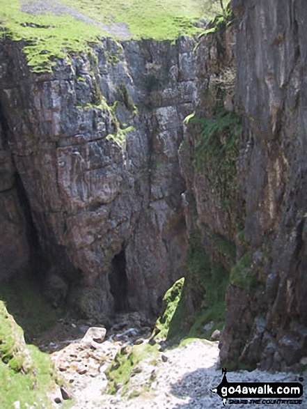 Walk ny122 Gordale Scar and Malham Cove via Shorkley Hill from Malham - Above Gordale Scar, Malham