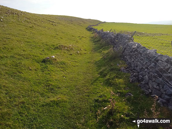 Walk d119 Eldon Hill (Perryfoot) from Peak Forest - The Limestone Way near Bradwell Moor