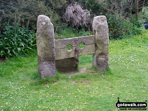 Walk de152 Belstone Tor from Belstone - Belstone Stocks