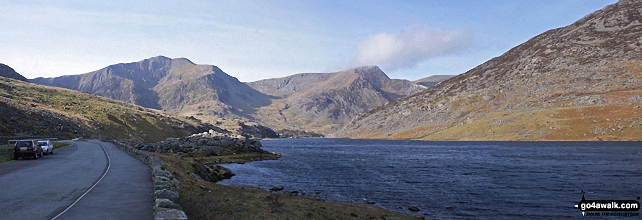 Walk gw219 Llyn y Cwn from Ogwen Cottage, Llyn Ogwen - Y Garn (Glyderau), Foel-goch (Glyderau), Mynydd Perfedd and the shoulder of Pen yr Ole Wen from Llyn Ogwen