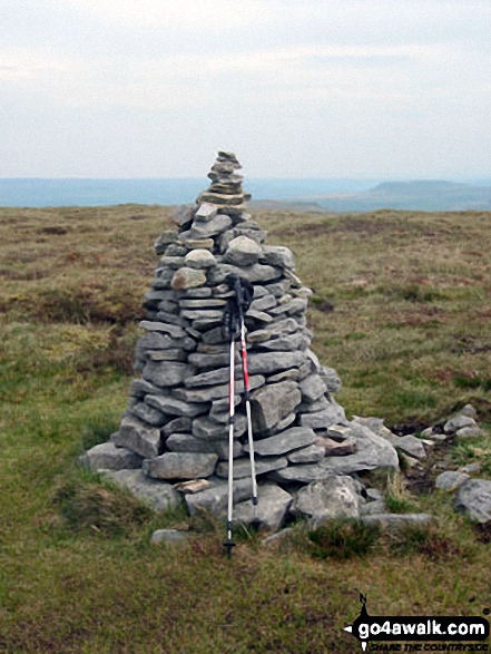 Drumaldrace (Wether Fell)  summit cairn