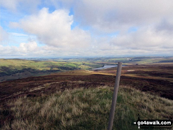 Walk c492 Sleddale Pike, Wasdale Pike, Great Yarlside, Great Saddle Crag and Ulthwaite Rigg from Wet Sleddale Reservoir - Sleddale Pike summit