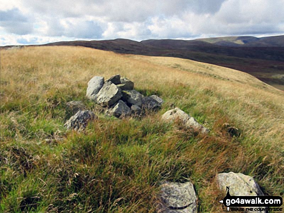 Walk c492 Sleddale Pike, Wasdale Pike, Great Yarlside, Great Saddle Crag and Ulthwaite Rigg from Wet Sleddale Reservoir - Ulthwaite Rigg summit cairn