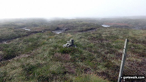 Cairn on the summit of Chapelfell Top