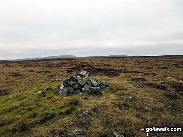 Backstone Edge (Dufton) summit cairn now minus its pole