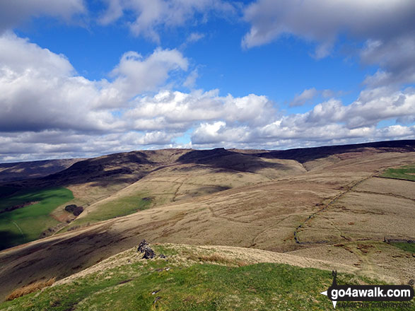 Walk d168 Mount Famine from Slackhall - The view from South Head (Hayfield)