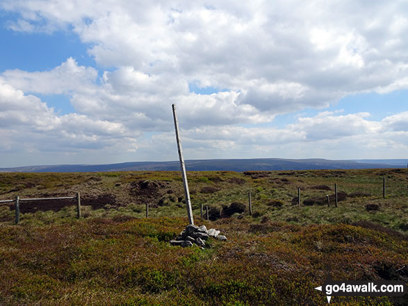 Black Chew Head (Laddow Rocks) summit cairn and pole