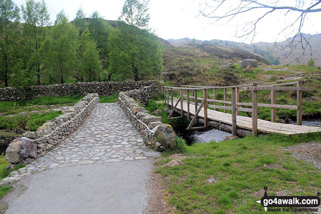 Walk c158 High Tove, Thirlmere and Blea Tarn from Watendlath - The bridge over Watendlath Beck, Watendlath