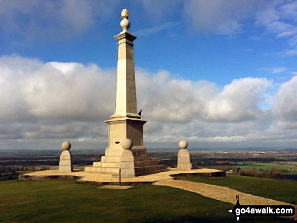 Walk bu118 Monument Hill (Coombe Hill) from Butler's Cross - The Memorial on the top of Coombe Hill