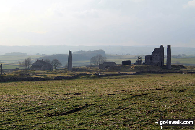 Walk d208 Deep Dale and the Wye Valley from Monsal Dale - The disused Magpie Mine near Sheldon