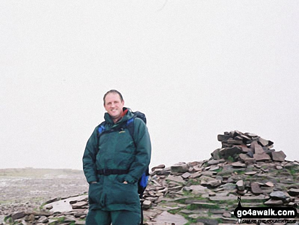 Walk po107 Y Gyrn, Corn Du and Pen y Fan from The Storey Arms Outdoor Centre - Dave H on Pen y Fan