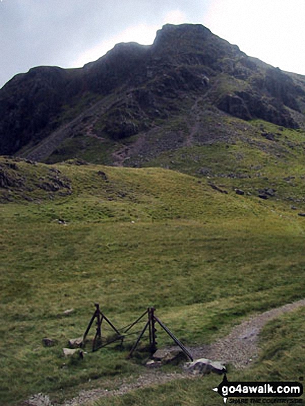 Walk c160 Pillar from Gatesgarth, Buttermere - Kirk Fell from Black Sail Pass