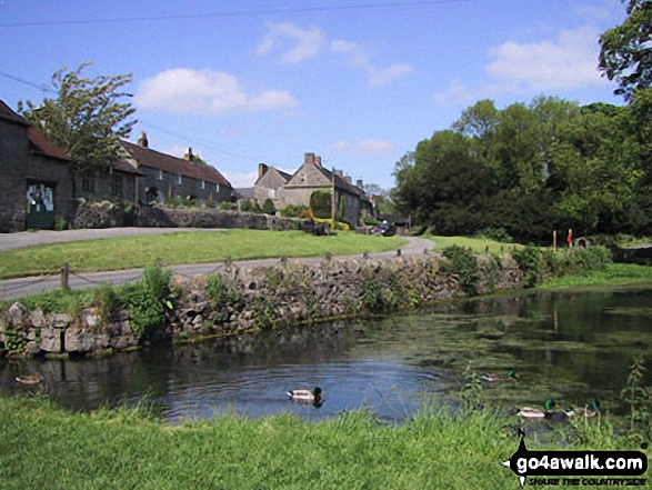 Walk d324 Tissington and Thorpe from Fenny Bentley - Tissington Village