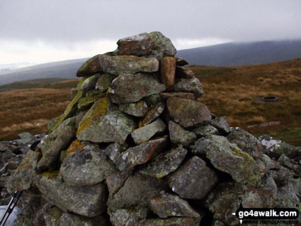 Walk c431 The Wet Sleddale Wainwright Outlying Fells - Seat Robert summit cairn