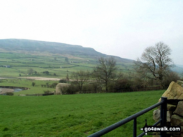 High Harker Hill from nr Reeth