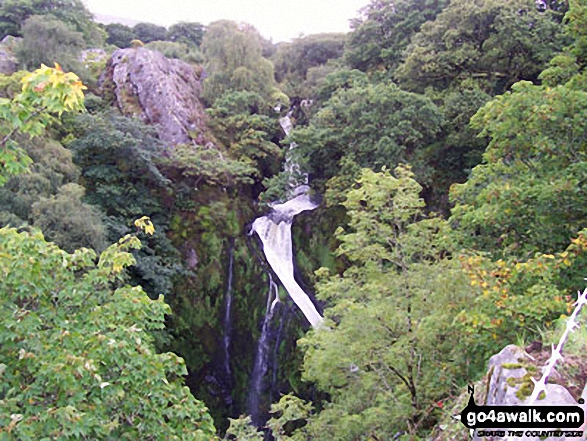 Walk gw158 Garnedd Ugain, Snowdon, Moel Cynghorion, Foel Gron and Moel Eilio from Llanberis - Waterfall off the Llanberis path up Mount Snowdon (Yr Wyddfa)