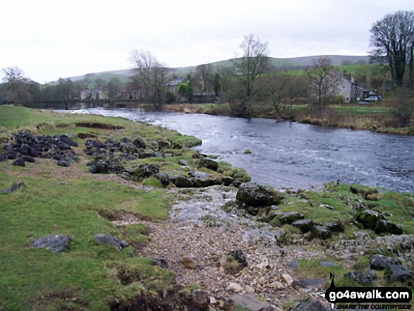 Walk ny106 Kelber from Grassington - The River Wharfe near Grassington