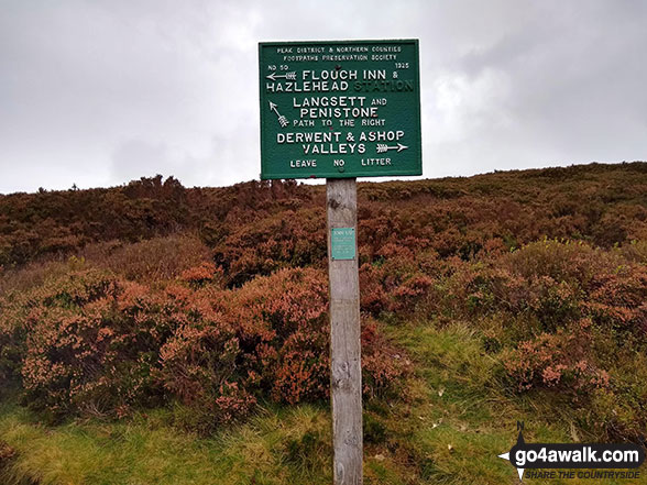 Walk sy102 Pike Lowe from Langsett Reservoir - Path junction on Mickleden Edge (Langsett)