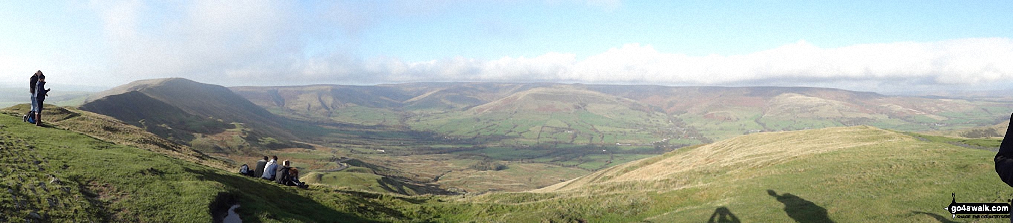 Lord's Seat (Rushup Edge) (left), Brown Knoll, Kinder Scout and The Vale of Edale from the summit of Mam Tor