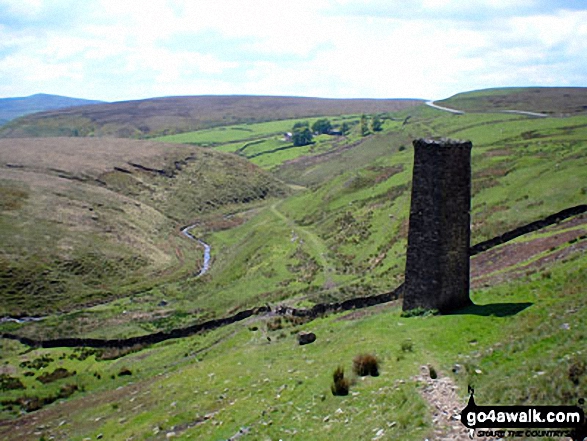 Walk ch252 Three Shires Head and Cheeks Hill from The Cat and Fiddle - Descending Danebower Hollow