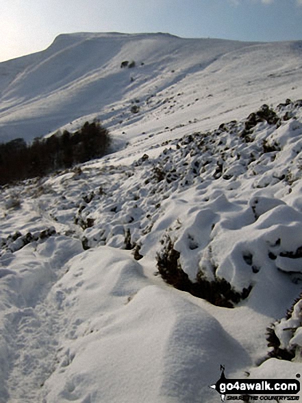 Mam Tor from the path below Hollins Cross under a blanket of deep snow