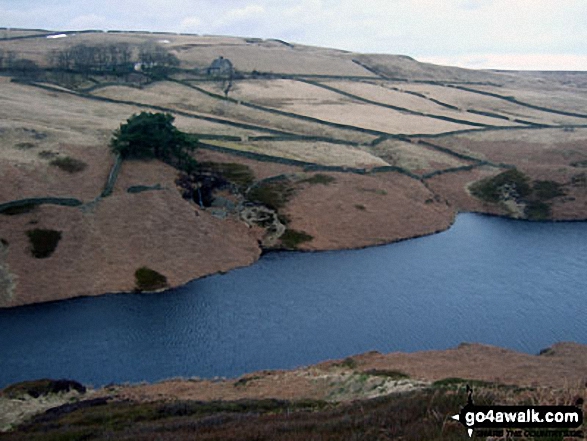 Walk sy125 Dead Edge End, Britland Edge Hill and Snailsden from Winscar Reservoir, Dunford Bridge - Winscar Reservoir from the lower slopes of Upper Dead Edge