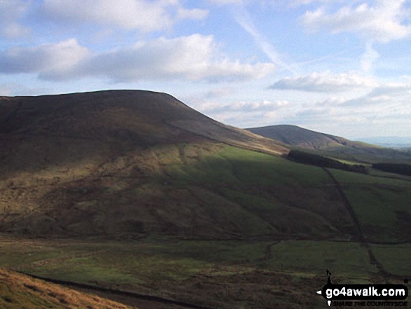 Paddy's Pole (Fair Snape Fell) and Parlick from Fiendsdale Head