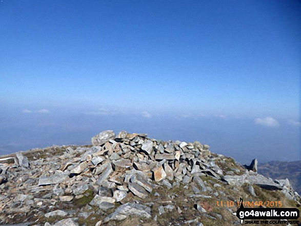 Cyfrwy summit cairn